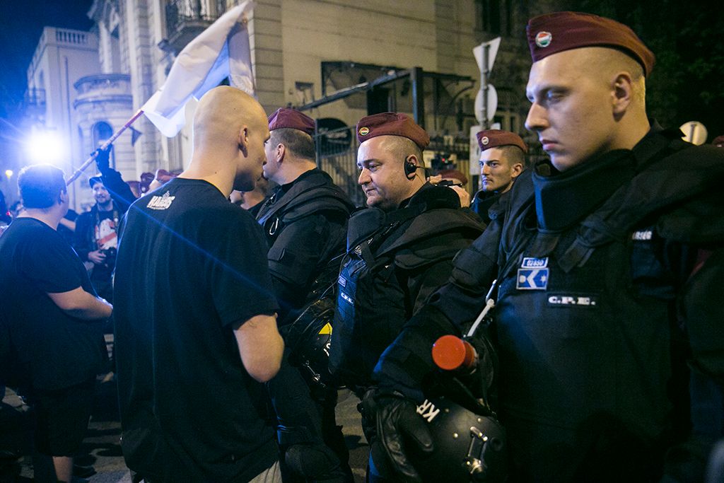 Három részre szakadt a tüntetés utáni aftertüntetés Fotó: Horváth Péter Gyula