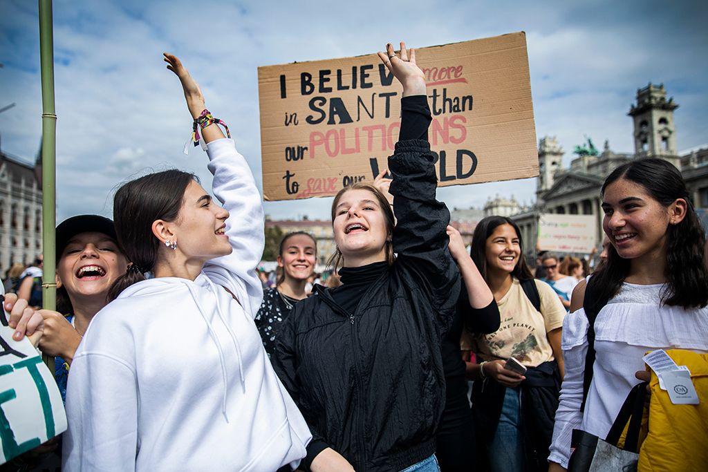 Demonstráció a harmadik globális klímasztrájk keretében Budapesten 3-HPGy