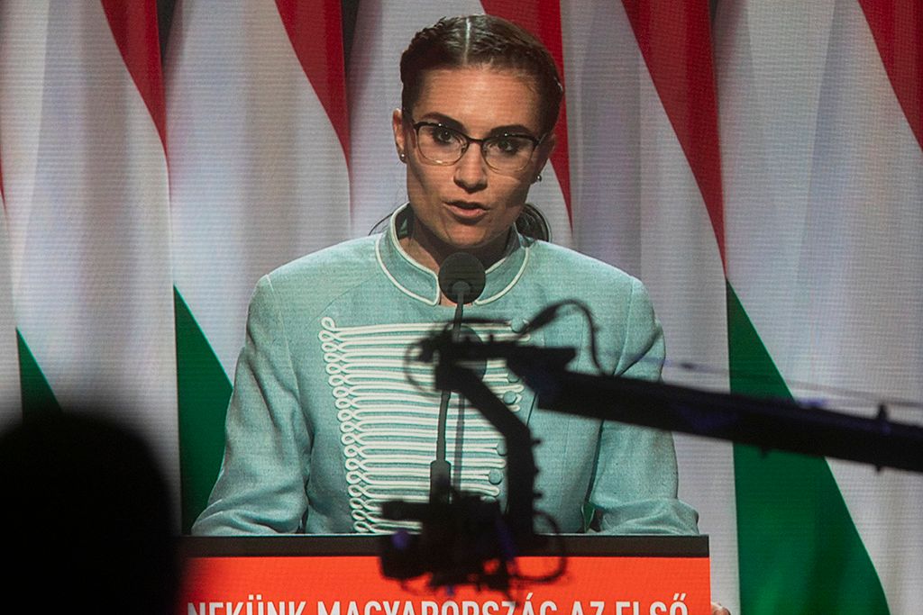 Illés Boglárka, a Fidelitas elnöke beszédet mond a Fidesz 29. tisztújító kongresszusán Budapesten Fotó: Horváth Péter Gyula