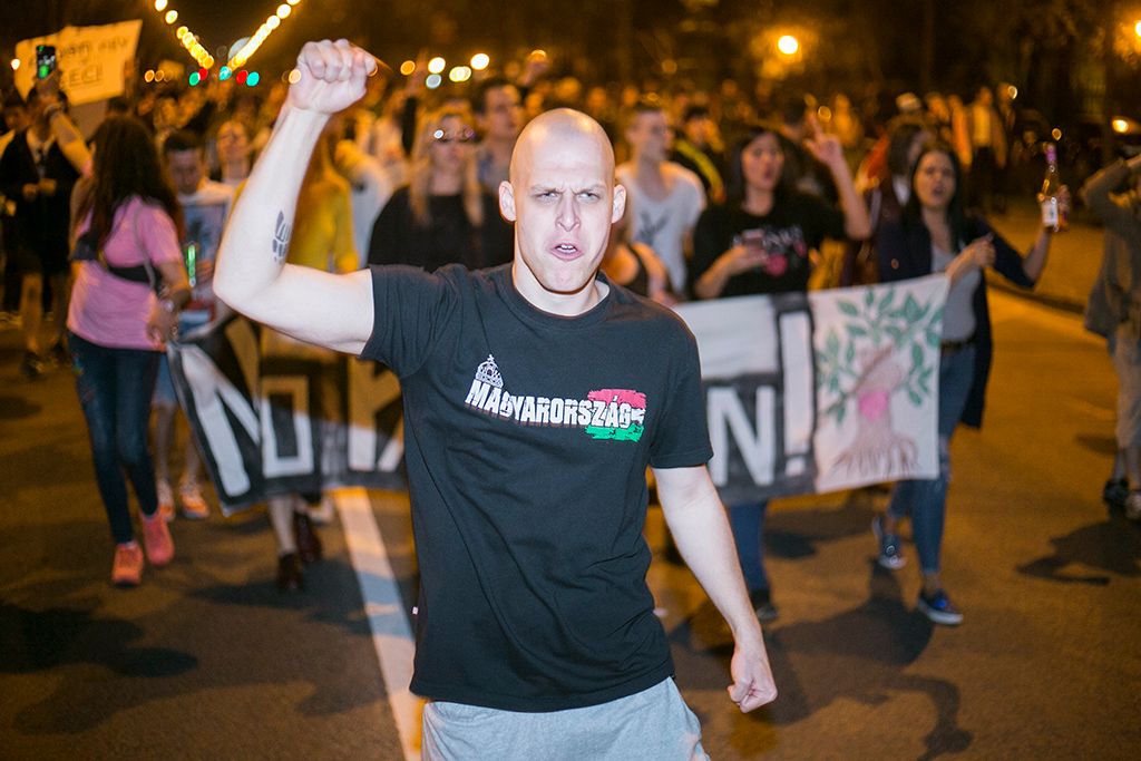 Három részre szakadt a tüntetés utáni aftertüntetés Fotó: Horváth Péter Gyula
