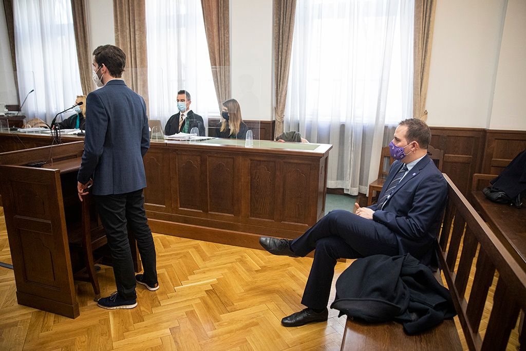 Fekete-Győr András és Szarvas Koppány Bendegúz tárgyalás 8-HPGY