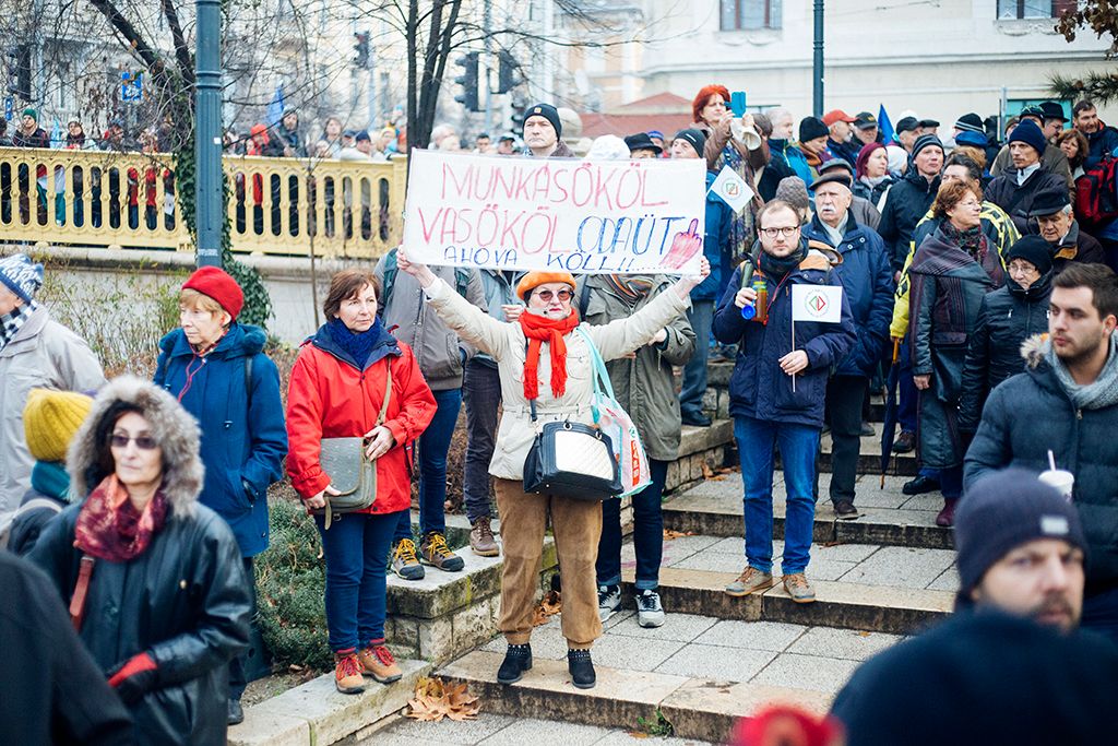 Szakszervezeti Szövetség demonstrációja Budapesten 26-HPGy