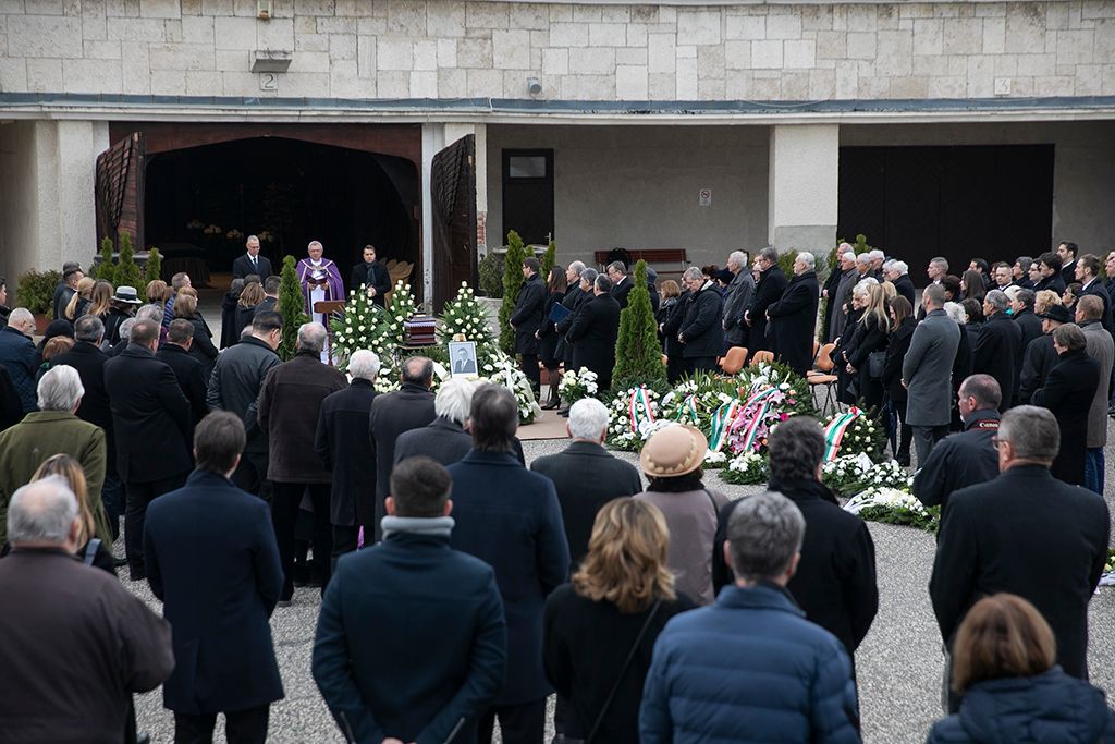Végső búcsút vettek Balsai István tól 18-HPGy