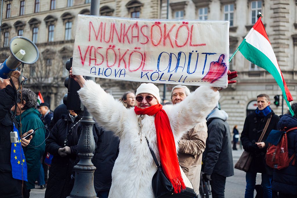 Álljon le az ország 1-HPGy