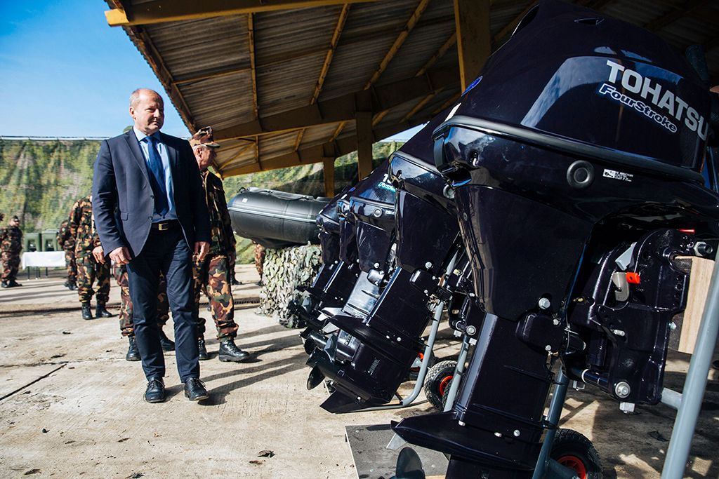 Kétmilliárd forintos beszerzés katasztrófavédelemre a Magyar Honvédség katasztrófavédelmi beavatkozási képességének fejlesztése érdekében, több mint kétmilliárd forint értékben beszerzett eszközök átadásán a Magyar Honvédség XVI. kerületi anyagellátó raktárbázisán Fotó: Horváth Péter Gyula