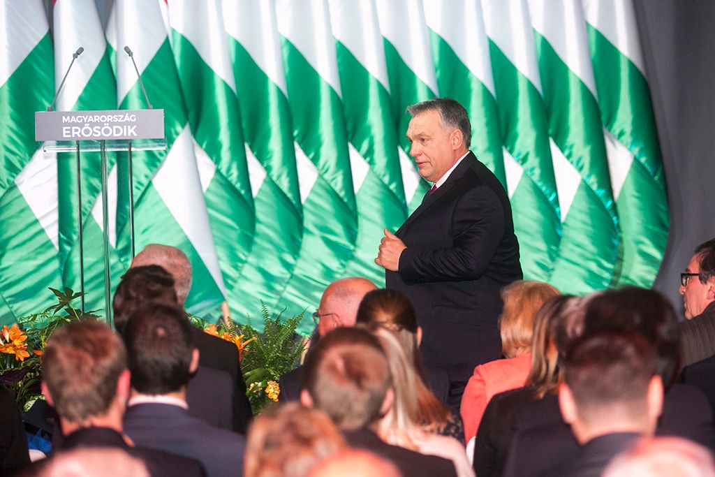 Orbán Viktor miniszterelnök hagyományos évértékelő beszédét tartja a Várkert Bazárban 2017. február 10-én. Fotó: Horváth Péter Gyula