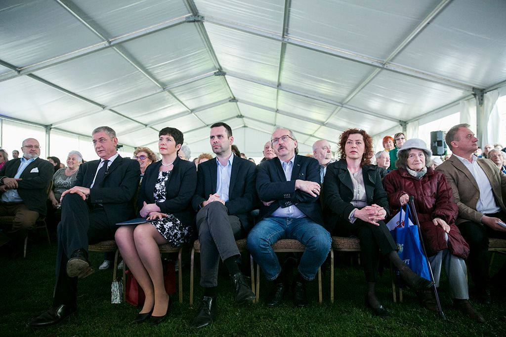 A Demokratikus Koalíció "Gyere bátran, Magyarország!" címmel rendezvénye. Az eseményen beszédet mondott Gyurcsány Ferenc, a DK elnöke, Lendvai Ildikó, az MSZP korábbi elnöke, Kuncze Gábor, az SZDSZ korábbi elnöke, valamint Homonnay Gergely író, újságíró. Fotó: Horváth Péter Gyula