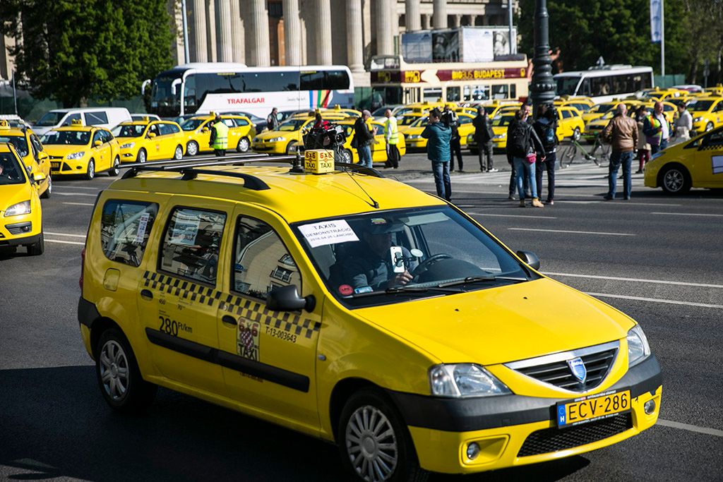 Taxis tüntetés 011-HPGY