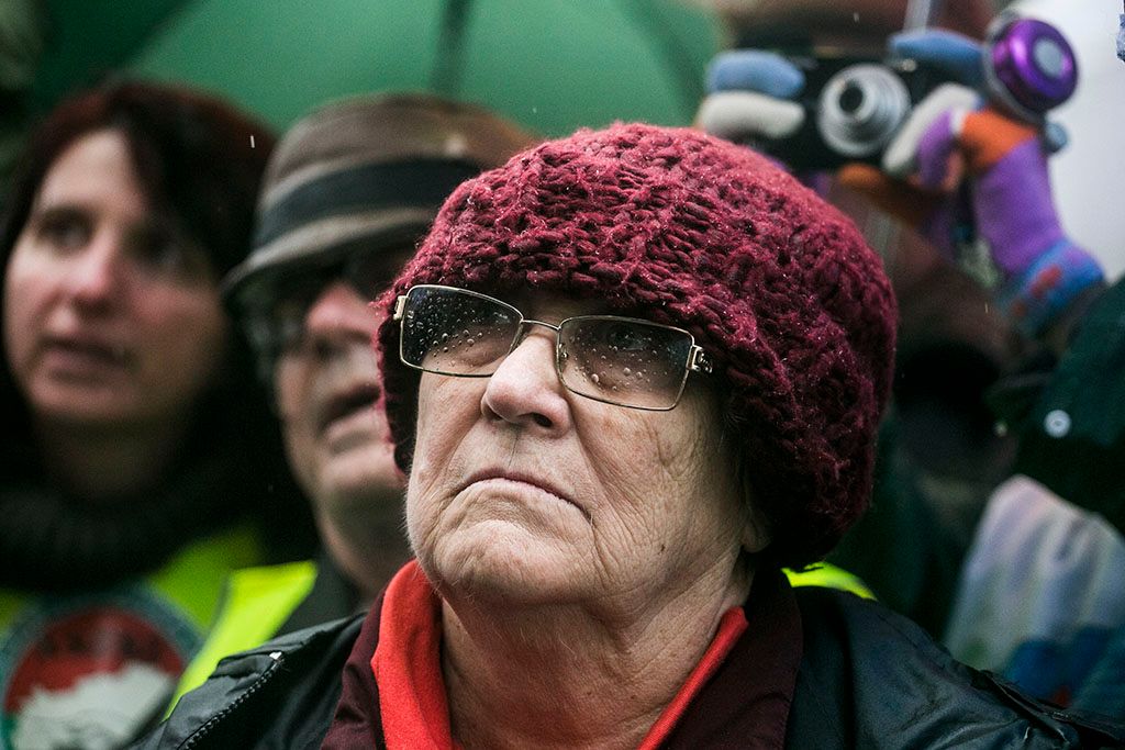 Parlament előtt tüntettek a tanárok 2016.02.13. foto:Horváth Péter Gyula