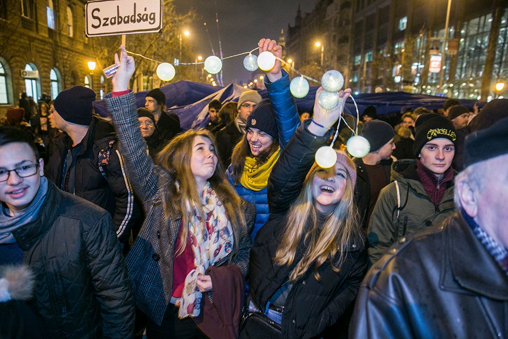 Résztvevők a Váltsunk rendszert közösen az oktatásban címmel meghirdetett diáktüntetésen Budapesten 2018. február 23-án. Fotó: Horváth Péter Gyula