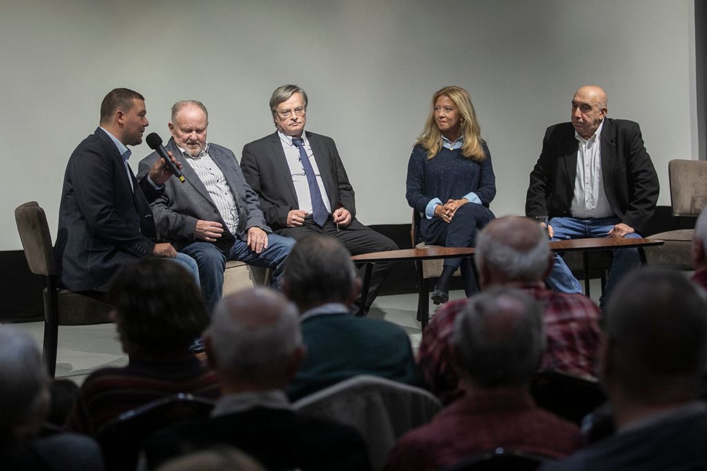 Az Öreg Filmbemutató 23-HPGy