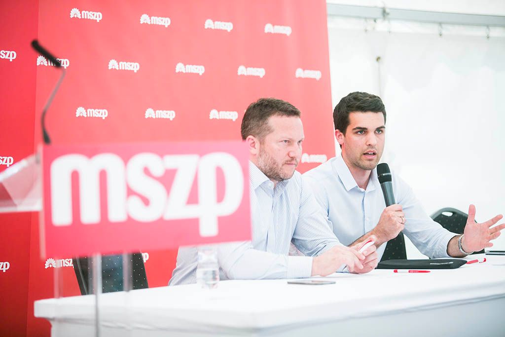 Az ellenállást nem lehet feladni,az  MSZP Budapesti majálisán jártunk. Fotó: Horváth Péter Gyula