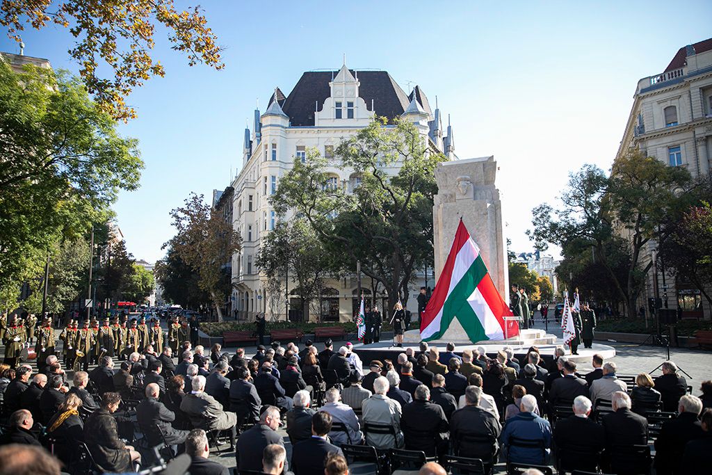 A Nemzeti Vértanúk Emlékművének újraavatása 7-HPGy