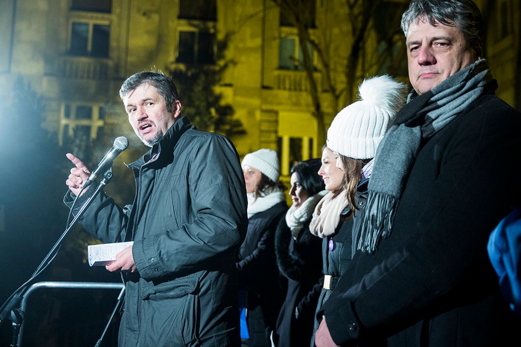 Budapest, 2019. január 23. Résztvevők az Ismeretlen tettesek tüntetése címmel meghirdetett ellenzéki demonstráción Budapesten, a Legfőbb Ügyészség épületénél 2019. január 23-án. Fotó: Horváth Péter Gyula