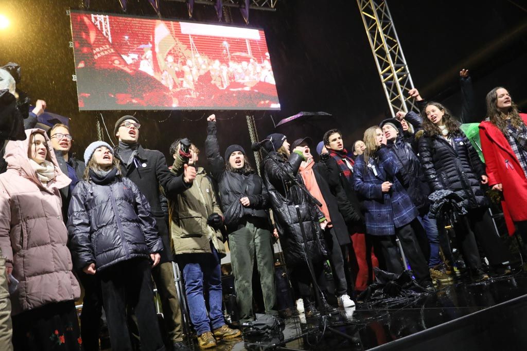tanár-diák tüntetés, MTVA, 20221209 -- fotó - Hatlaczki Balázs -70