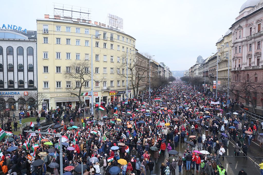 A Békemenet résztvevői 2018. március 15-én.  Fotó: Horváth Péter Gyula