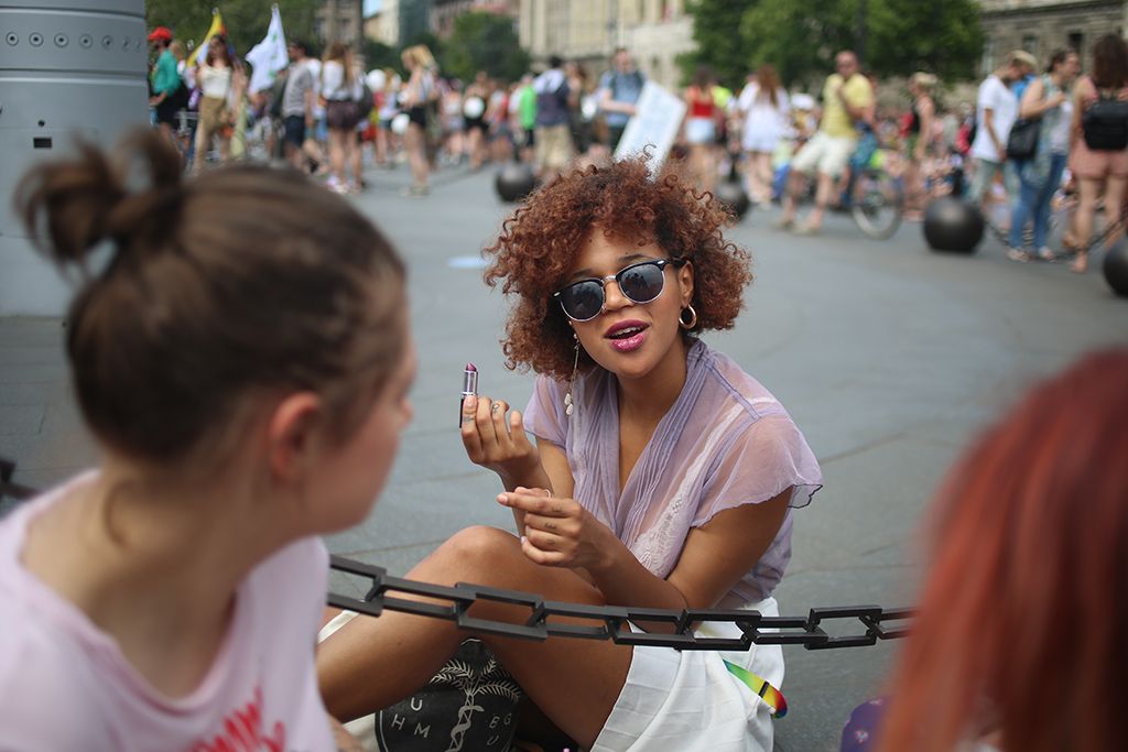 Az LMBTQ-közösség (leszbikus, meleg, biszexuális, transznemű és queer emberek) fesztiválja, a 22. Budapest Pride felvonulásának résztvevői Fotó: Horváth Péter Gyula