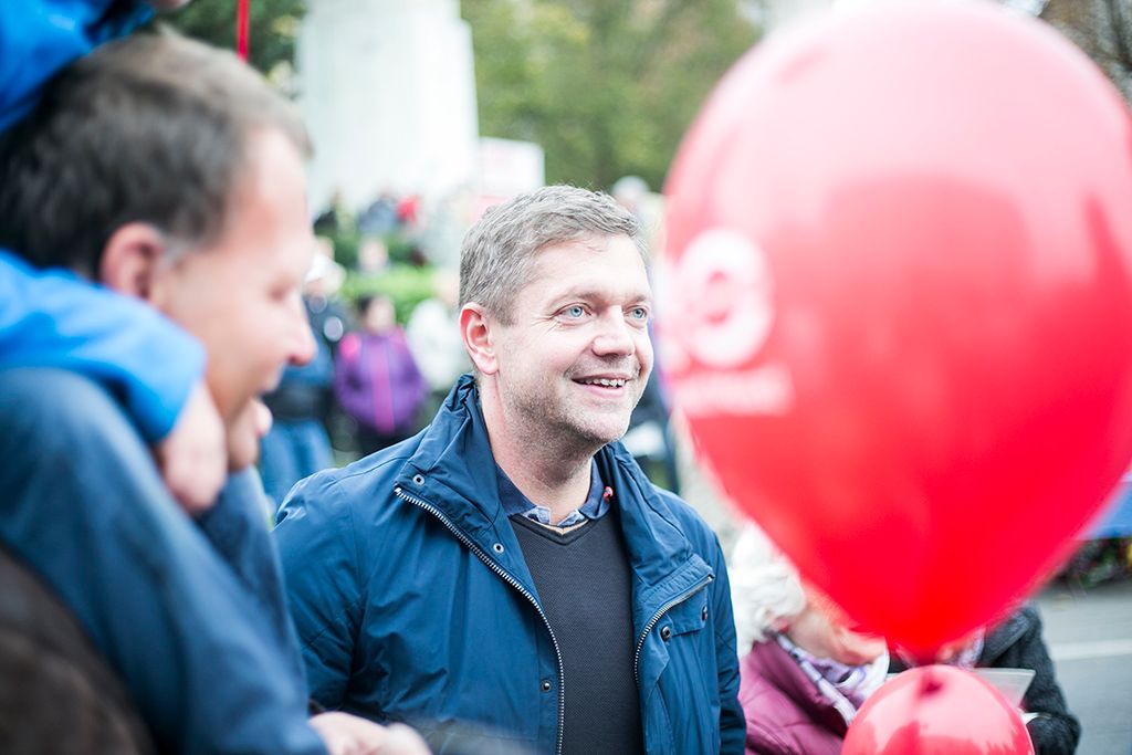 Tóth Bertalan az MSZP elnöke a közös ellenzéki tüntetés a szabadságért, a korrupció ellen! címmel szervezett demonstrációján. Fotó: Horváth Péter Gyula