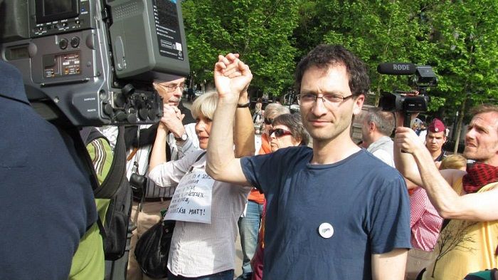 Erőss Gábor elismerte, az Átlátszó és a K-Monitor a szellemi atyjai a nagyívű javaslatoknak. Fotó: Facebook.com