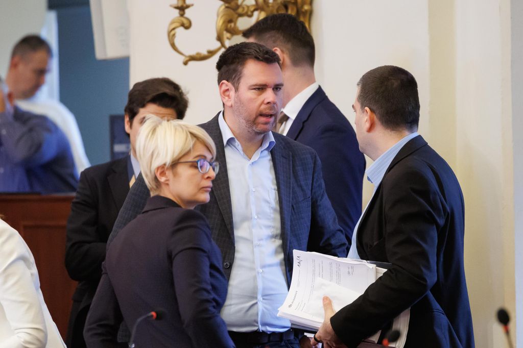 20241218 -- Fővárosi közgyűlés, Vitézy Dávid // fotó: Hatlaczki Balázs