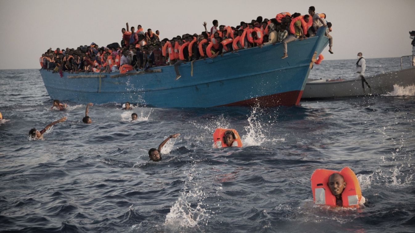 Vészhelyzet az olaszoknál: a nemzetbiztonságot veszélyeztetik a migránsok