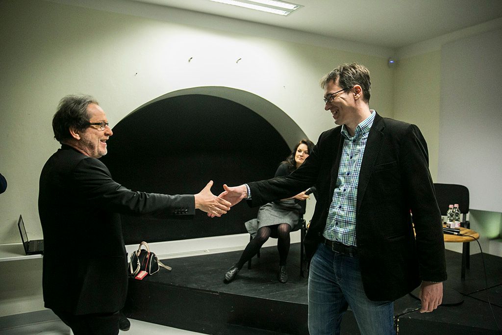 Hatalmas közönség és sajtó érdeklődés mellett zajlott le hétfő este Baán László a Liget Budapest Projekt miniszteri biztosa, és Karácsony Gergely Zugló polgármesterének első nyilvános vitája a Mozsár Kávéházban. foto:Horváth Péter Gyula