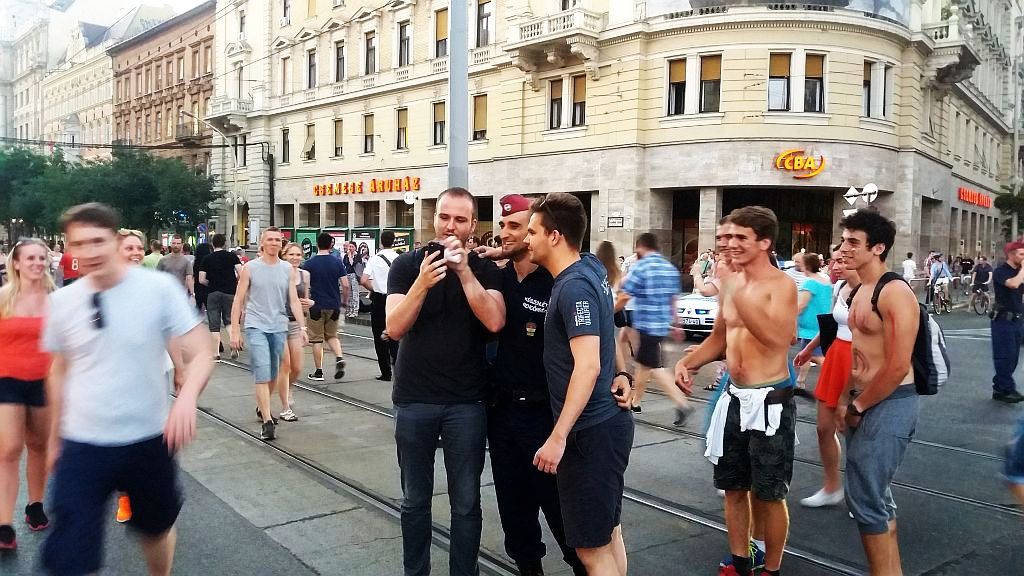 Felszabadult energiák - rendőr