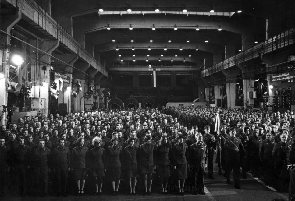 Sokan visszasírták a régi szép időket (1977, munkásőr-buli) / Fotó: Fortepan.hu