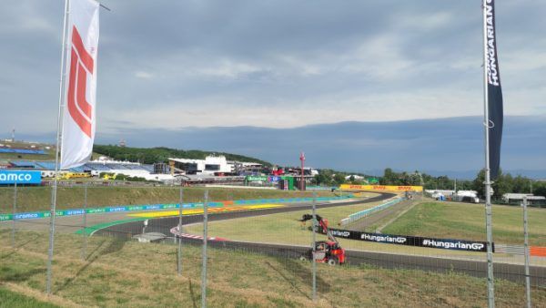 Csendélet a versenyhétvége kezdetén, pénteken reggel a Hungaroringen. Fotó: Kovács Attila