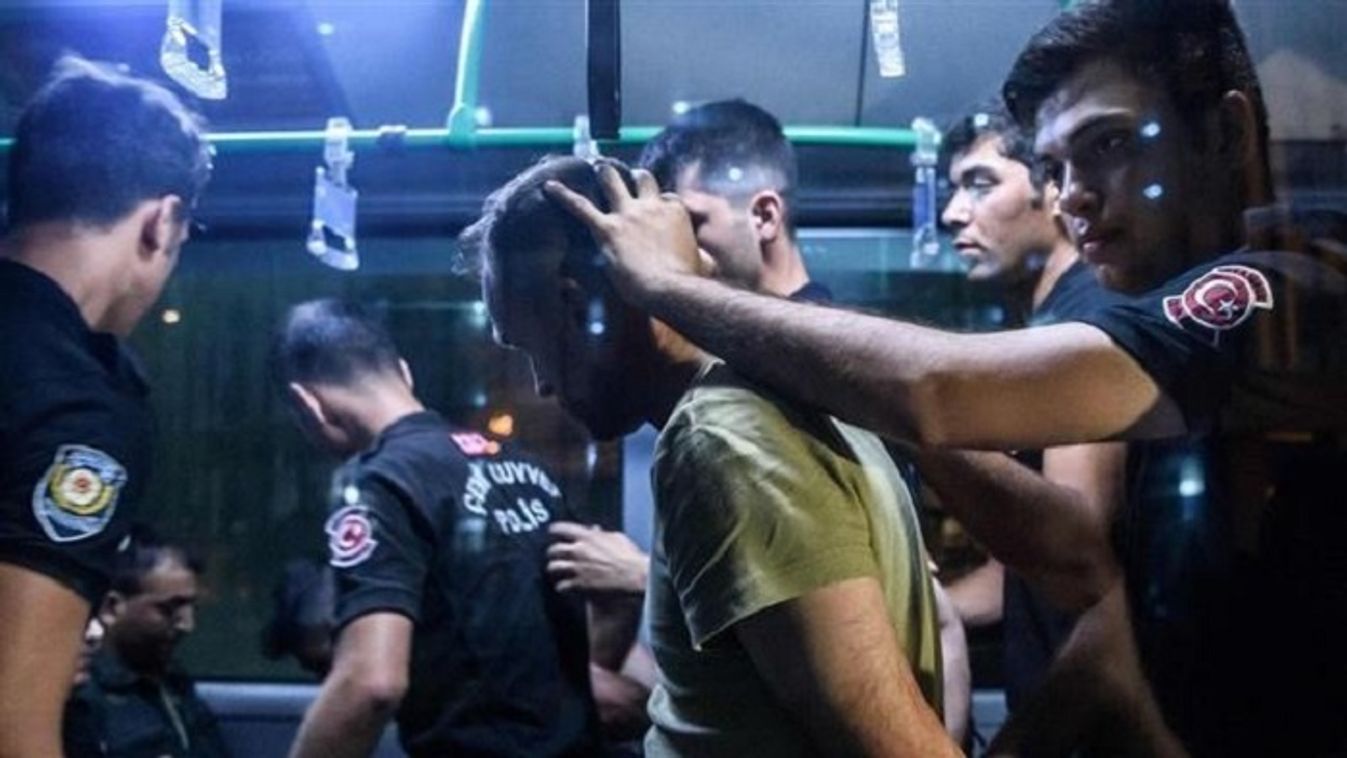 Őrizetbe vették az Amnesty International helyi vezetőjét Törökországban