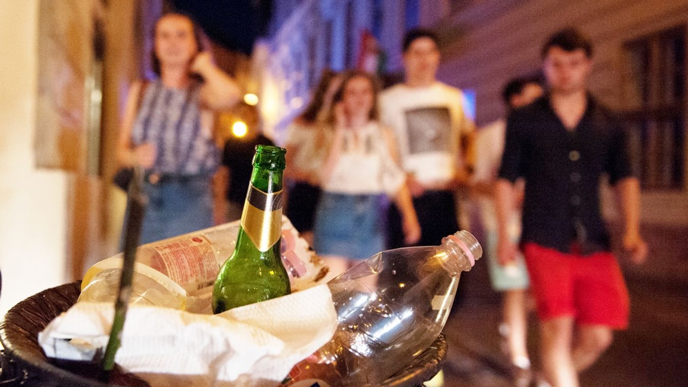 Helyi népszavazást tartanának a belső-erzsébetvárosi szórakozóhelyek nyitvatartásáról