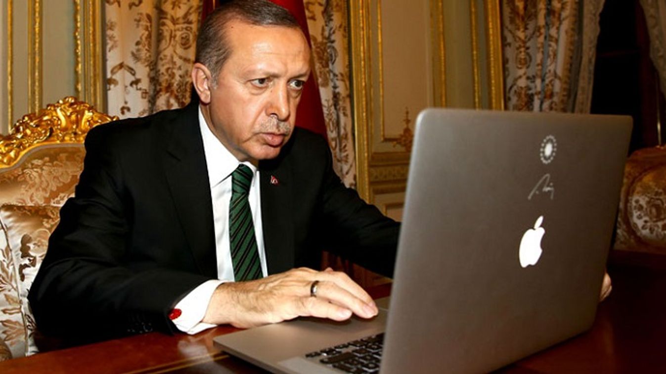 Erdogán etikus hekkere feltörte a Der Spiegel főszerkesztőjének Twitter-fiókját