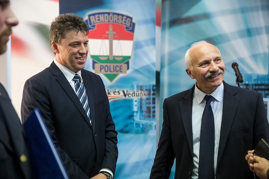 Petofi Attila vezerornagy Balogh Barnabas ezredes 2015.12.14 foto:Horvath Peter Gyula