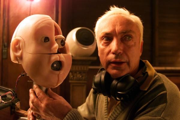 Hohnzallenbakker mindig a tökéletes sportolói testet kereste / A képen valójában a zseniális színész, Udo Kier látható / Forrás: Moviegeneration.wordpress.com