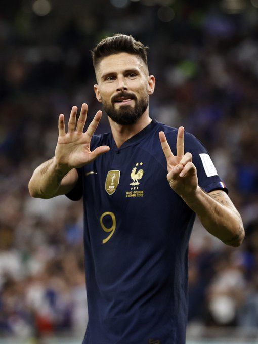Olivier Giroud nem csupán az egyik legrokonszenvesebb játékos a franciák keretében, de minden idők leggólerősebb válogatott támadója is lett a galloknál. Mai találata az 52. válogatottban szerzett gólja volt. Fotó: a FIFA hivatalos, világbajnoki Twitter-fiókja