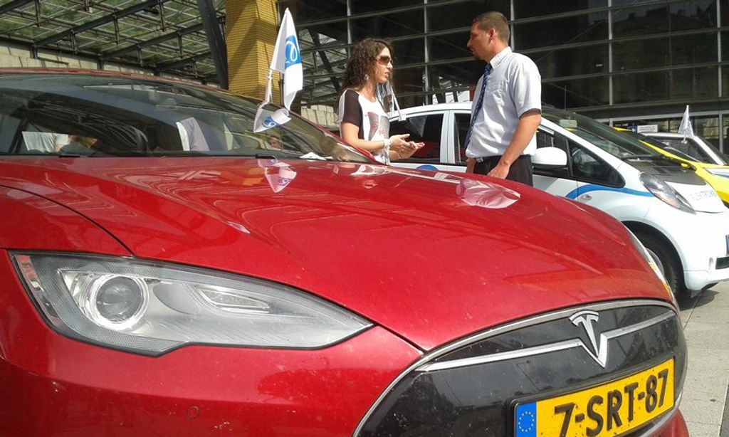elektromos auto 8