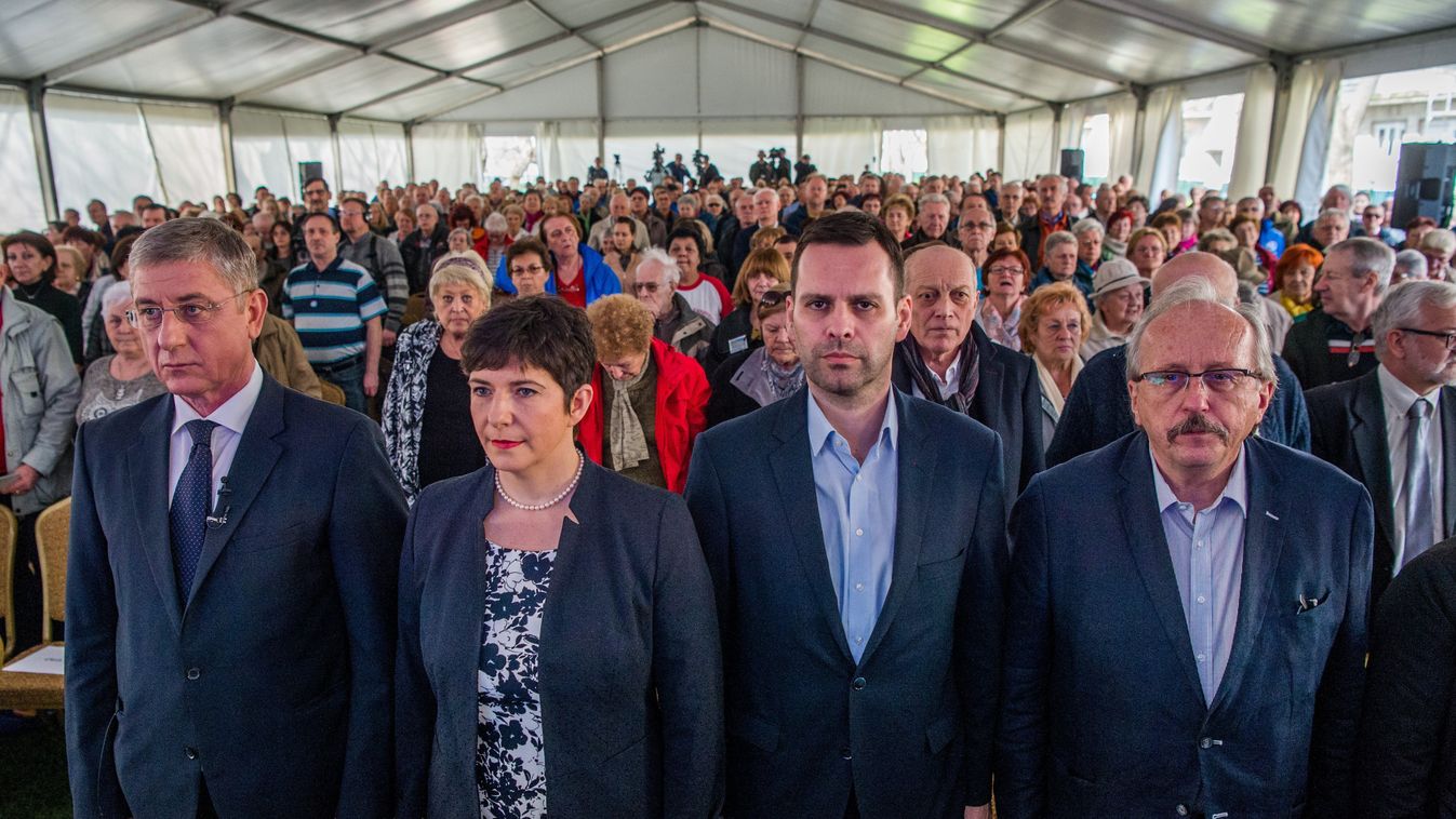 Niedermüller a bevándorlásról és a Sargentini-jelentés elfogadásáról is beszélt