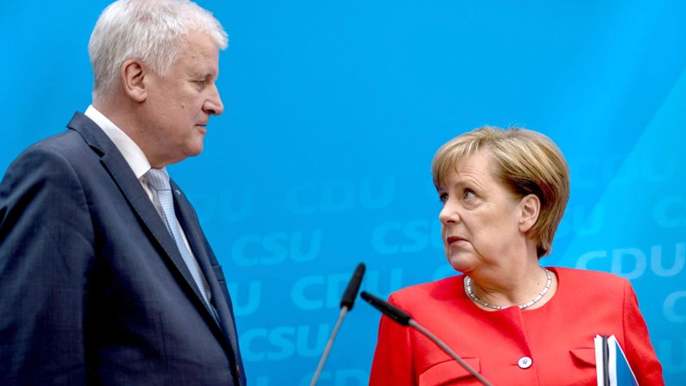 Horst Seehofer: Angela Merkel pártja miatt van megosztottság Európában