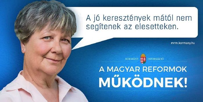 Kézdiné Patakfalvy Katalin és az egyik ellenplakát. Forrás: 444.hu