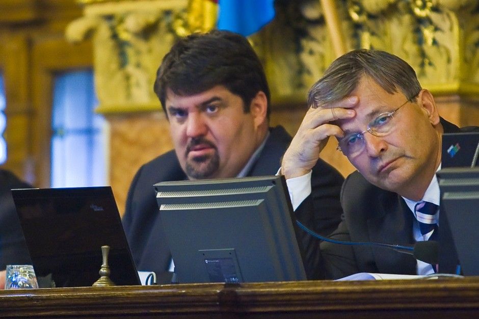 Hagyó Miklós nokiás doboza legendává vált, a bíróságon mégsem számított. (kép: volgyiattila.hu)
