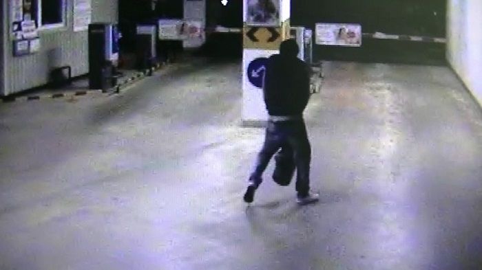 policeapró2