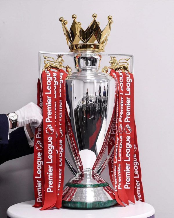 A földkerekség talán legértékesebb bajnoki trófeája Liverpoolba került! Fotó: a Liverpool FC hivatalos Facebook-oldala