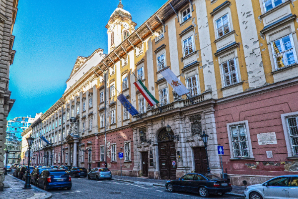 A budapesti Városháza a főváros egyik legpatinásabb, legértékesebb épülete. Az lett volna a meglepetés, ha a balliberális városvezetés nem akarta volna pénzzé tenni... Fotó: MTVA/Róka László