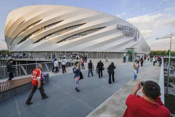 debreceni nagyerdei stadion mti 6