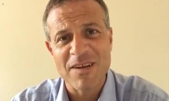 Juhász Péter hivatalos fb-oldalán fenyeget és magyarázkodik