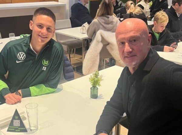 Marco Rossi és Dárdai Bence között már most megvan az összhang. Nagy valószínűséggel a márciusi Nemzetek Ligája-meccseken már ott lesz a keretben a Wolfsburg fiatal titánja. Fotó: Dárdai Bence hivatalos Instagram-fiókja