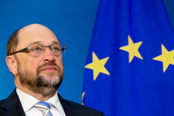 Martin Schulz, az Európai Parlament elnöke is, aki szerint az ingatlanmilliárdosnak