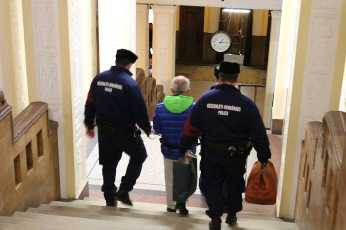 Kérdés, a Portik-ügyeket tárgyaló bíróság miként fogja értékelni az előzetesben lévő koronatanú terhelő vallomásait? Fotó: Szabó Fruzsina Anna/PestiSrácok.hu