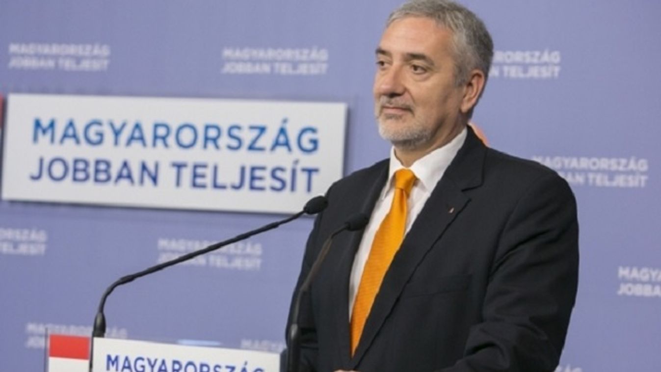 A Fidesz felszólította Hadházy Ákost, hogy távozzon a közéletből