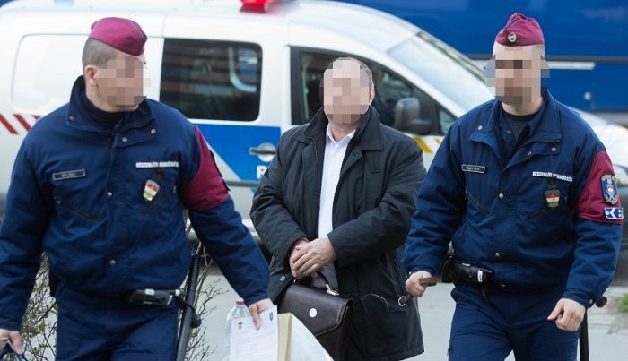 Négy gyanúsítottja van a ceglédi brókerügynek. Fotó: mno.hu